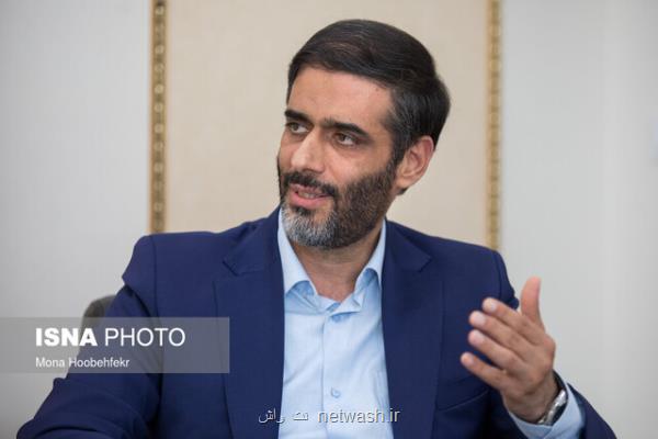 می خواهیم در یک دوره کوتاه مناطق آزاد را به ریل اصلی خود برگردانیم