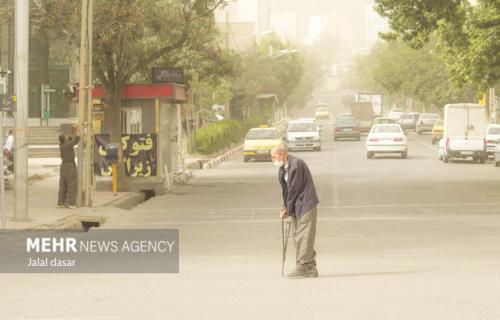 خیزش موقت گرد و خاک در بعضی مناطق استان تهران