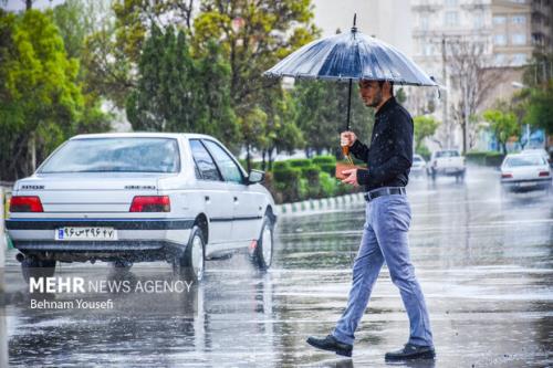 بارش های رگباری از روز سه شنبه در تهران