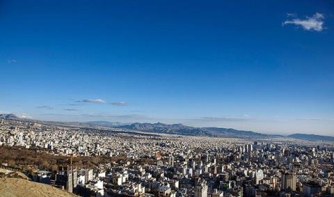 كیفیت هوای تهران قابل قبول است